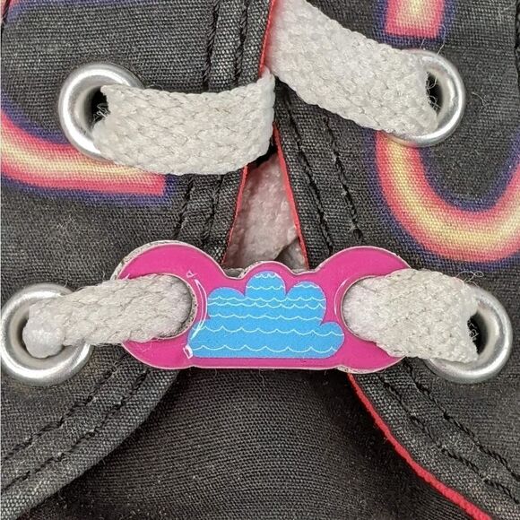 Converse Chuck Taylor All Star Pretty Strong Sneakers with Added Shoelace Tags - Picture 8 of 9